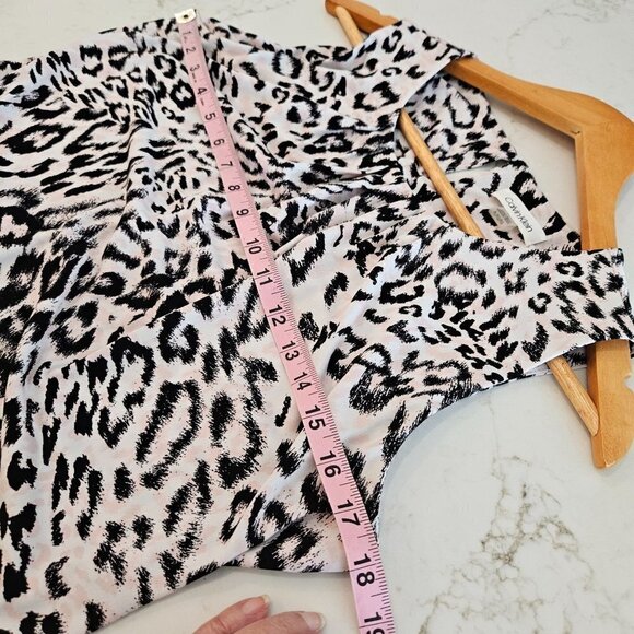 CALVIN Klein BlackPink Leopard Animal Print Sleeveless Shell Top Size PL - Picture 5 of 6